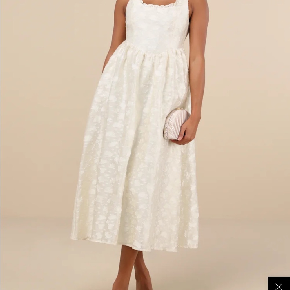Lulu's Cream Floral Midi Dress